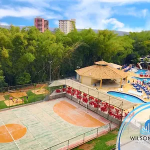 Apartamento Golden Dolphin Express, Caldas Novas